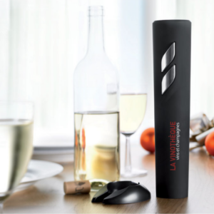 Wine accessoire with logo Electric bottle opener FASTOP Electric wine bottle opener in ABS housing in black matt finish. Includes a foil cutter stand. 4 AA batteries not included. Available color: Black Dimensions: 7X5,5X27,5 CM Width: 5.5 cm Length: 7 cm Height: 27.5 cm Volume: 3.459 cdm3 Gross Weight: 0.515 kg Net Weight: 0.341 kg Magnus Business Gifts is your partner for merchandising, gadgets or unique business gifts since 1967. Certified with Ecovadis gold!