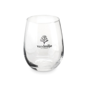 Gadget with logo Cocktail glass BLESS Reusable stemless glass presented in gift box. Capacity: 420 ml. The rounded and wide shape of the glass make it ideal to serve your favourite cocktails in. A stylish glass that will look good on any bar or dining table. Dimensions: Ø6X10.5CM Height: 10.5 cm Diameter: 6 cm Volume: 1.153 cdm3 Gross Weight: 0.239 kg Net Weight: 0.191 kg Magnus Business Gifts is your partner for merchandising, gadgets or unique business gifts since 1967. Certified with Ecovadis gold!