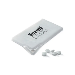 Mints with logo MINTCARD Credit card shaped mint dispenser with logo. Fresh and compact personalized mint dispenser. 6 grams mint included. Available color: White Material: Plastic Dimensions: 7,5X4,8X0,6 CM Magnus Business Gifts is your partner for merchandising, gadgets or unique business gifts since 1967. Certified with Ecovadis gold