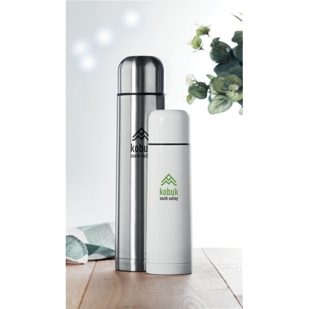 Thermos with logo BIG CHAN Double wall stainless Steel insulating vacuum flask. Capacity 900ml. Leak free. Available color: Matt Silver Dimensions: Ø8X32CM Height: 32 cm Diameter: 8 cm Volume: 3.337 cdm3 Gross Weight: 0.605 kg Net Weight: 0.565 kg Magnus Business Gifts is your partner for merchandising, gadgets or unique business gifts since 1967. Certified with Ecovadis gold!