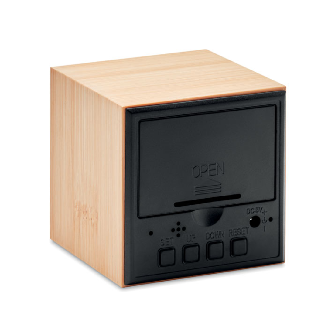 Gadget with logo Alarm clock MARA CLOCK White LED time display alarm clock and temperature display in bamboo casing 4 x AAA batteries not supplied or AC-DC 2 pin plug adapter included. Not suitable for UK use. Bamboo is a natural product, theremay be slight variations in colour and size per item, which can affect the final decoration outcome. Available color: Wood Dimensions: 6X6X6 CM Width: 6 cm Length: 6 cm Height: 6 cm Volume: 1.125 cdm3 Gross Weight: 0.219 kg Net Weight: 0.143 kg Magnus Business Gifts is your partner for merchandising, gadgets or unique business gifts since 1967. Certified with Ecovadis gold!