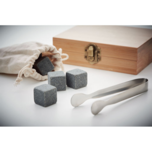 Ice cubes Gift box with logo DUNDALK Reusable stone set in bamboo gift box. Includes 9 reusable stone ice cubes with storage cotton pouch and tongs. Bamboo is a natural product, there may be slight variations in colour and size per item, which can affect the final decoration outcome. Magnus Business Gifts is your partner for merchandising, gadgets or unique business gifts since 1967. Certified with Ecovadis gold!