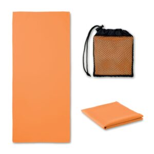 Sports towel with logo TUKO Sports towel with logo made of 20% polyamide and 80% microfiber.  Including a mesh bag. Available colors: Royal Blue, Black, White, Orange, Lime Dimensions: 35X80CM Width: 80 cm Length: 35 cm Volume: 0.39 cdm3 Gross Weight: 0.07 kg Net Weight: 0.065 kg Depending on the surface we can use embroidery, engraving, 360° imprint or screen print.