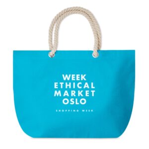 Tote bag with logo MENORCA Tote bag with logo in cotton 220 gr/m². Beach bag or shopping bag with cord handle. Depending on the surface we can use embroidery, engraving, 360° imprint or screen print.