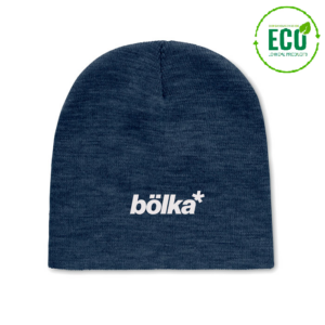 Gadget with logo Beanie MARCO RPET Gadget with logo Unisex Beanie knitted in soft stretchable RPET polyester . Available colors: Blue, Black, White/Black Dimensions: Ø20X21CM Height: 21 cm Diameter: 20 cm Volume: 0.458 cdm3 Gross Weight: 0.059 kg Net Weight: 0.056 kg Depending on the surface we can use embroidery, engraving, 360° imprint or screen print.