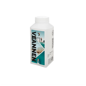 Gadget with logo Earth water Gadget with logo Earth water in a tetra pak.  330 ml in a white FSC certified cardboard bottle with 100% vegetable cap. In total, 89% of the packaging consists of vegetable material. From each pack sold, a contribution goes to the EARTH Water charity. Depending on the surface we can use embroidery, engraving, 360° imprint or screen print.