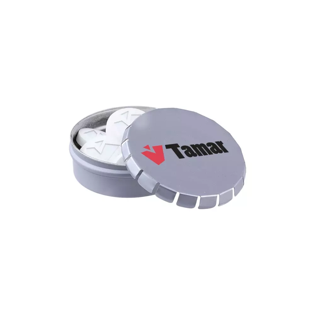 Mints with logo in Tin box Need a unique peppermint with logo? Then order our classic mini clic clac tin filled with fresh Dutch peppermint, individually sealed and provided with an ingredient sticker. Tin with approx. 23 grams. Available in various colours. Available color: Red, Blue, Gray, Silver, White, Black Magnus Business Gifts is your partner for merchandising, gadgets or unique business gifts since 1967. Certified with Ecovadis gold!