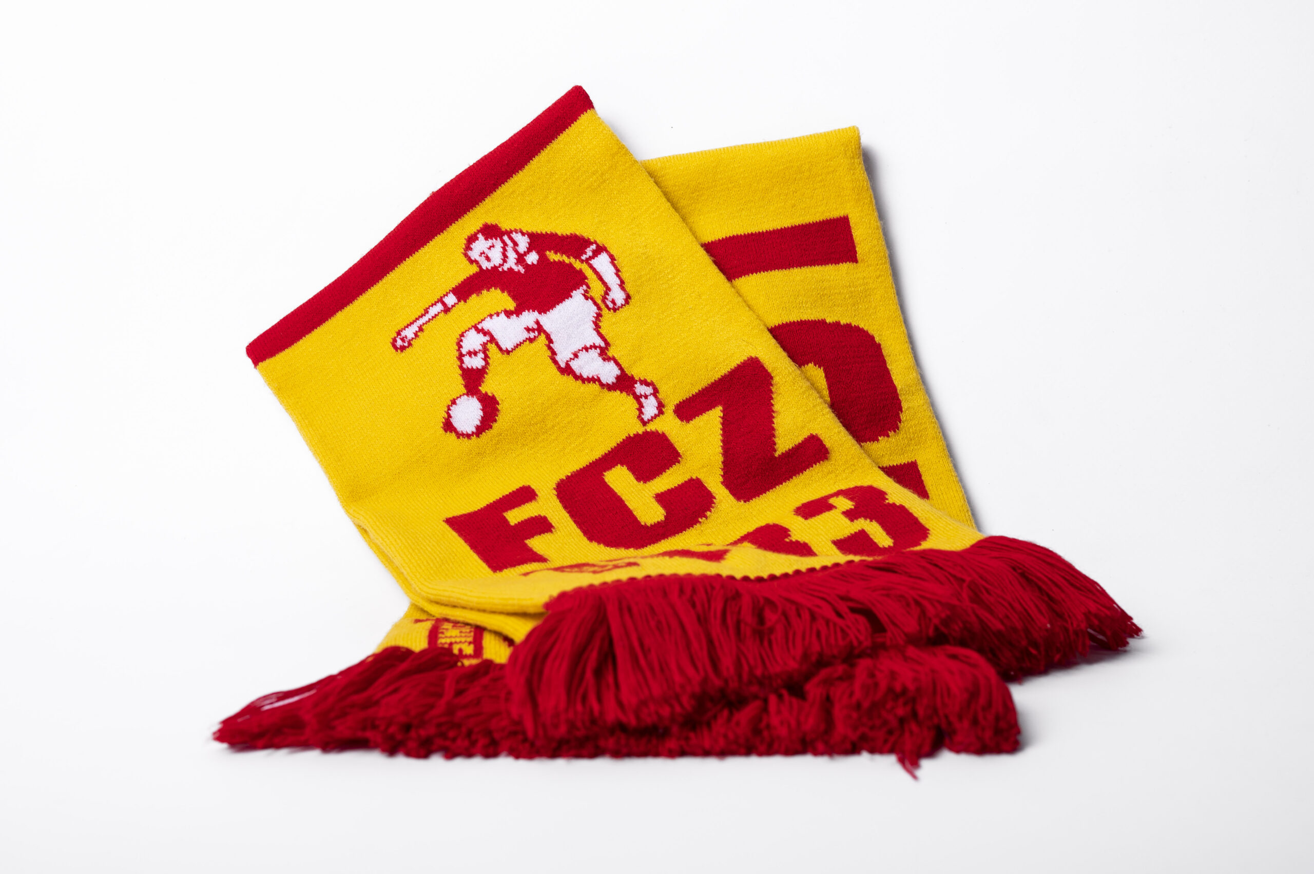 Custom sports scarves - Image 3