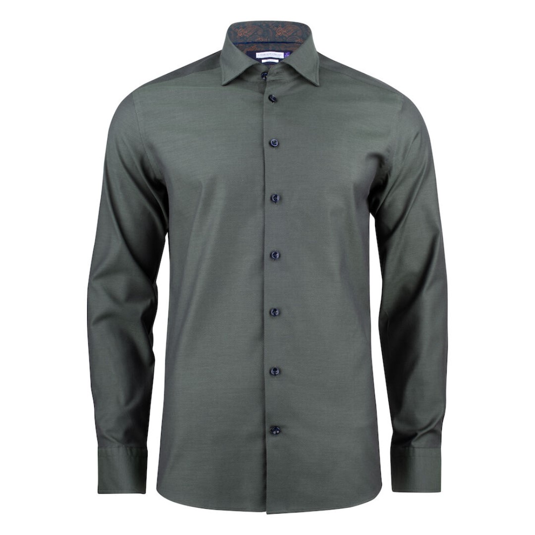 Shirt with logo Purple bow Slim Fit two tone seasonal color of sophisticated oxford fabric. With incredible 20% stretch weft way, makes this shirt soft, super comfortable & yet a Non-Iron shirt. Maybe our best take on smart-casual yet. Our guess is this model will quickly become one of your wardrobe essentials. Magnus Business Gifts is your partner for merchandising, gadgets or unique business gifts since 1967. Certified with Ecovadis gold!