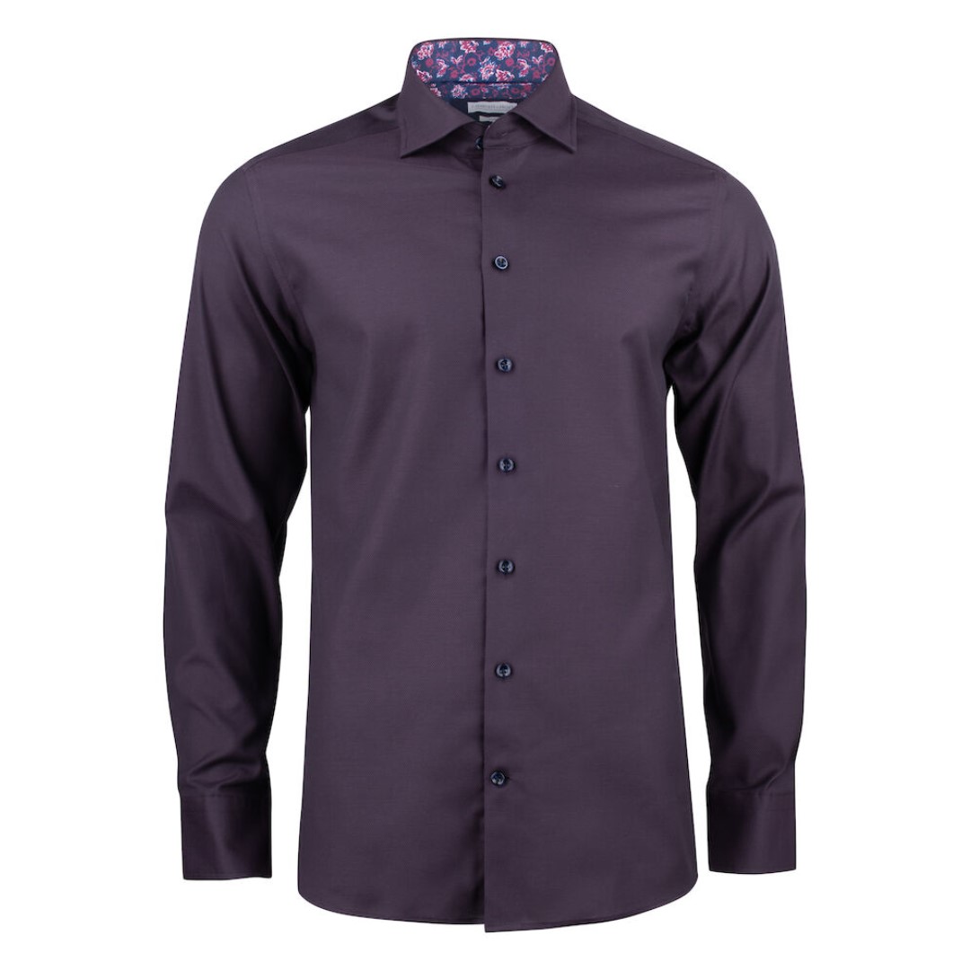 Shirt with logo Purple bow Slim Fit two tone seasonal color of sophisticated oxford fabric. With incredible 20% stretch weft way, makes this shirt soft, super comfortable & yet a Non-Iron shirt. Maybe our best take on smart-casual yet. Our guess is this model will quickly become one of your wardrobe essentials. Magnus Business Gifts is your partner for merchandising, gadgets or unique business gifts since 1967. Certified with Ecovadis gold!