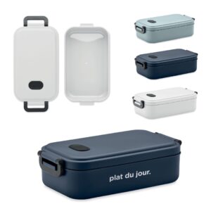Gadget with logo lunch box Indus Gadget with logo recycled PP lunch box with airtight lid, silicone valve and two side buckles. Capacity: 800 ml. Dishwasher safe. Available colors: 2x Bleu, white, grey and black. Magnus Business Gifts is your partner for merchandising, gadgets or unique business gifts since 1967. Certified with Ecovadis gold!