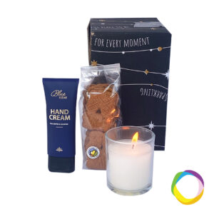 Gift box Candle & cookies This care box is filled with wonderfully scented hand cream, a stylish scented candle (vanilla) and artisanale local gingerbread cookies. You can choose from a box or bag, possibility for different color hand cream eg black / white, possibility for logo on the candle. Magnus Business Gifts is your partner for merchandising, gadgets or unique business gifts since 1967. Certified with Ecovadis gold!