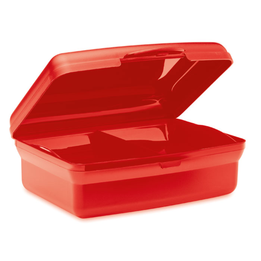 Lunchbox with logo CARMANY Lunch box in recycled PP with click closure. Capacity: 800 ml. Available color: Red, Dark Navy, White, Black Dimensions: 17X12X6CM Width: 12 cm Length: 17 cm Height: 6 cm Volume: 1.78 cdm3 Gross Weight: 0.12 kg Net Weight: 0.095 kg Magnus Business Gifts is your partner for merchandising, gadgets or unique business gifts since 1967. Certified with Ecovadis gold!