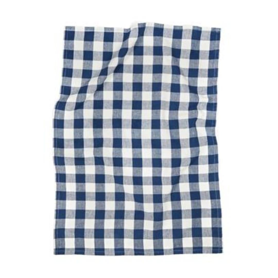 Kitchen gadget with logo Towel VINGA Clare Linen blend Gingham tea towel made of 30% linen and 70% cotton. This classic chequered design provides a subtle and charming rustic look, blending in seamlessly with any kitchen decor. Dry your hands in style! Available color: Blue, Green, Grey Magnus Business Gifts is your partner for merchandising, gadgets or unique business gifts since 1967. Certified with Ecovadis gold!