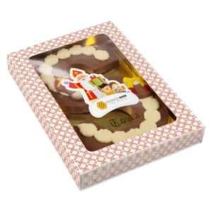 Chocolate with logo Mega decoration letter A chocolate letter is a fun way to give a gift. You can give someone their initial, create a chocolate message, or spell a name; the choice is yours. 470 gram of milk chocolate- delivery time 2 weeks Dimensions Article length 27 centimeter Article width 19 centimeter Article height 3.50 centimeter Magnus Business Gifts is your partner for merchandising, gadgets or unique business gifts since 1967. Certified with Ecovadis gold!