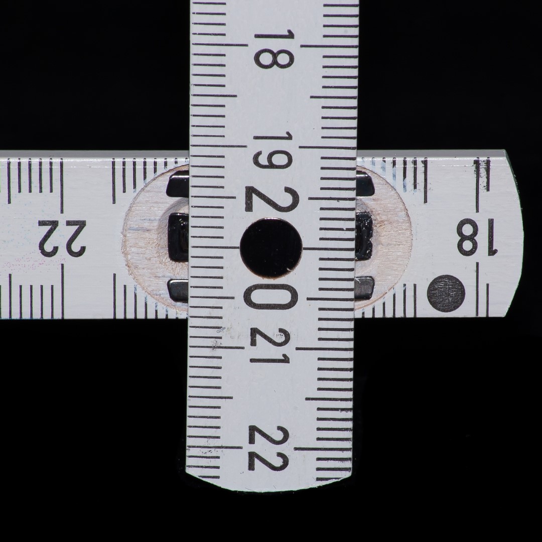 Wooden Folding Rule with logo Multi-Colors Beech wood folding rule in good quality with black scaling. Thanks to inlaid metal spring joints the folds are close to each other. 8 standard colors from 100pcs. MATERIAL Beechwood MEASURING ACCURACY CE + EEC-class III LENGTH 2m VERSION Good quality COLOUR(S): White - HKS 4 - HKS 8 - Cola - HKS 44 - HKS 64 - Silver - Nature SCALING cm RULE THICKNESS 3mm WEIGHT 105g FINISHING OPTIONS Pad printing digital imprint ADVERTISING SPACE 160mm x 25mm all over DIMENSIONS 248mm x 33mm x 16mm Magnus Business Gifts is your partner for merchandising, gadgets or unique business gifts since 1967. Certified with Ecovadis gold!