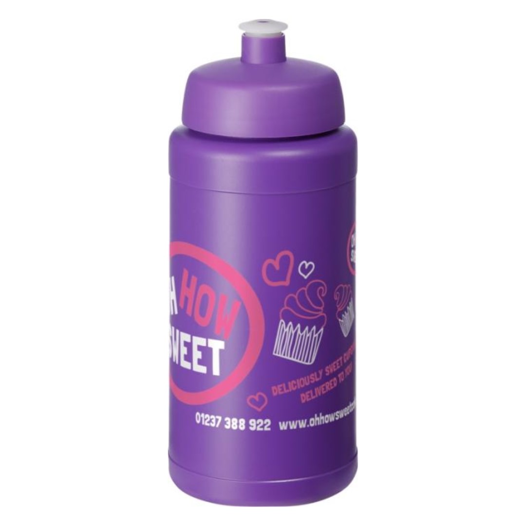 Baseline Plus 500 ml drinking bottle with sports lid Single-walled sports bottle. Featuring a spill-proof lid with push-and-pull nozzle. Volume capacity is 500 ml. Mix and match colors to create your perfect bottle. Please contact us for more color options. Made in the UK. BPA-free. Complies with EN12875-1 and is dishwasher safe. HDPE Plastic, PP Plastic. Magnus Business Gifts is your partner for merchandising, gadgets or unique business gifts since 1967. Certified with Ecovadis gold!