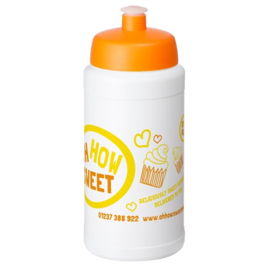 Baseline Plus 500 ml drinking bottle with sports lid Single-walled sports bottle. Featuring a spill-proof lid with push-and-pull nozzle. Volume capacity is 500 ml. Mix and match colors to create your perfect bottle. Please contact us for more color options. Made in the UK. BPA-free. Complies with EN12875-1 and is dishwasher safe. HDPE Plastic, PP Plastic. Magnus Business Gifts is your partner for merchandising, gadgets or unique business gifts since 1967. Certified with Ecovadis gold!