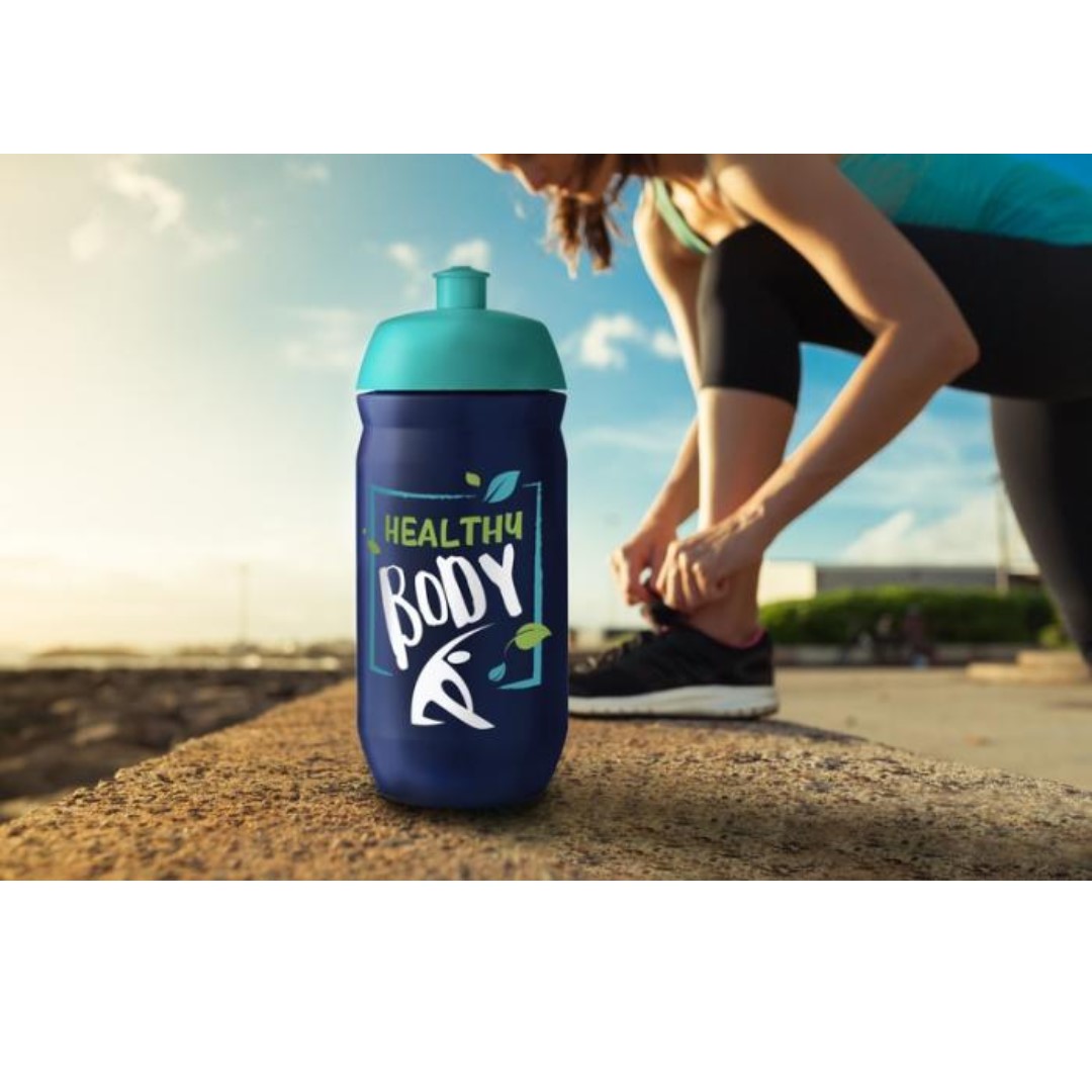 HydroFlex™ 500ml squeeze bottle Single-walled drinking bottle with removable sports cap. Made from flexible MDPE plastic, this squeeze bottle is perfect for sporting environments. Price from 2.07 > MOQ 500pcs. Contents 500 ml. BPA-free. Complies with EN12875-1 and is dishwasher safe. MDPE Plastic, PP Plastic. Magnus Business Gifts is your partner for merchandising, gadgets or unique business gifts since 1967. Certified with Ecovadis gold!