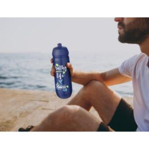 HydroFlex™ 750ml squeeze bottle Single-walled drinking bottle with removable sports cap. Made from flexible MDPE plastic, this squeeze bottle is perfect for sporting environments. Contents 750 ml. Please contact us for more color combinations. BPA-free. Complies with EN12875-1 and is dishwasher safe. MDPE Plastic, PP Plastic. Price from 2.22 > MOQ 500pcs. Magnus Business Gifts is your partner for merchandising, gadgets or unique business gifts since 1967. Certified with Ecovadis gold!