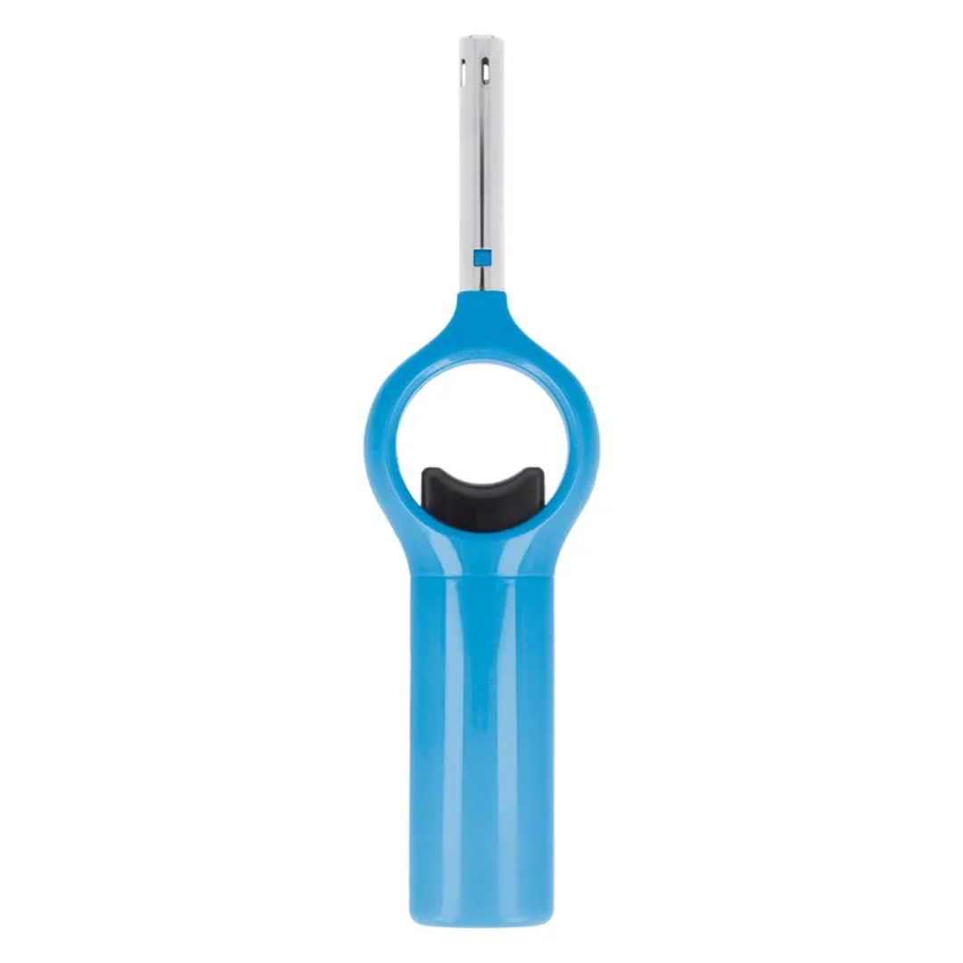 Summer lighter with logo This utility lighter comes in bright colours and it will light up every party. This lighter will mainly be used to light up the barbecue or when lighting candles. The lighter is ideal to avoid burning your hands when lighting up a candle. Refillable - Childsafe - ABS & AS material. Dimensions: H18mm - L172mm - W46mm. Magnus Business Gifts is your partner for merchandising, gadgets or unique business gifts since 1967. Certified with Ecovadis gold!