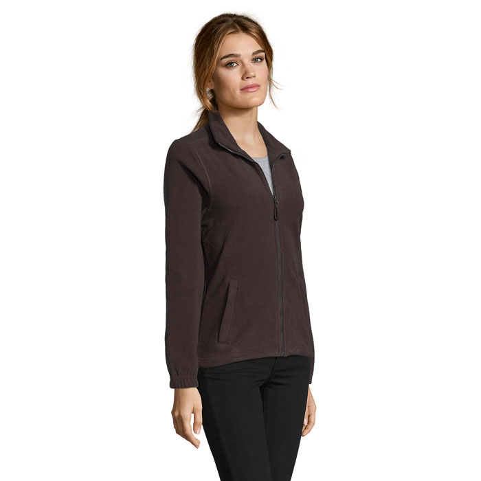 NORTH WOMEN – Image 23