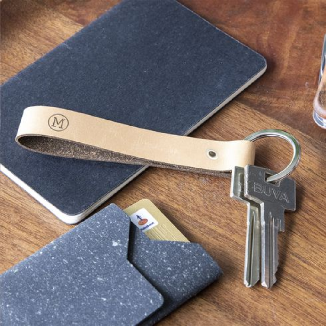 Recycled Leather Keyring Keychain – Image 7