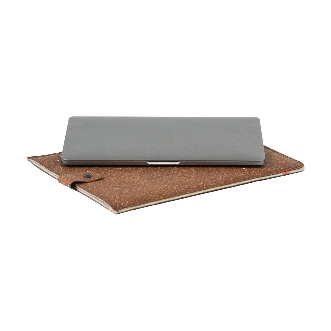 Recycled Leather Laptop Sleeve 14" - Image 10