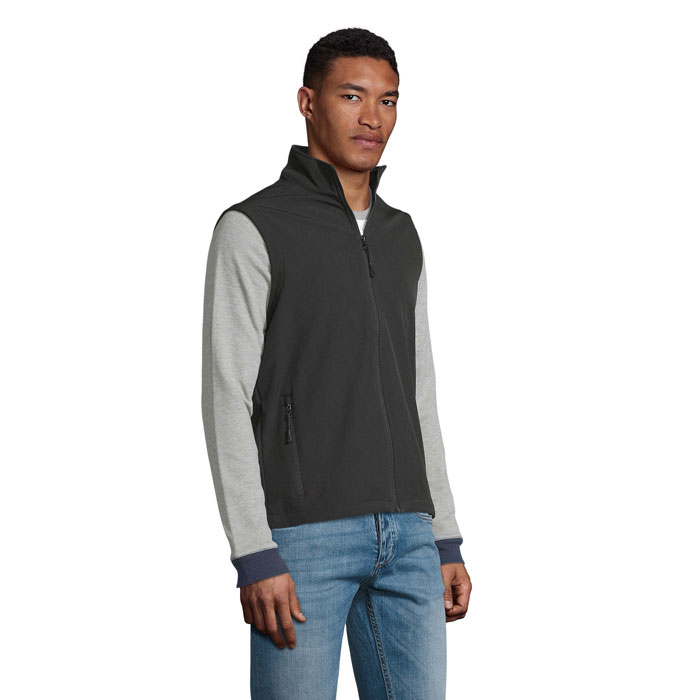RACE BW MEN - Image 9