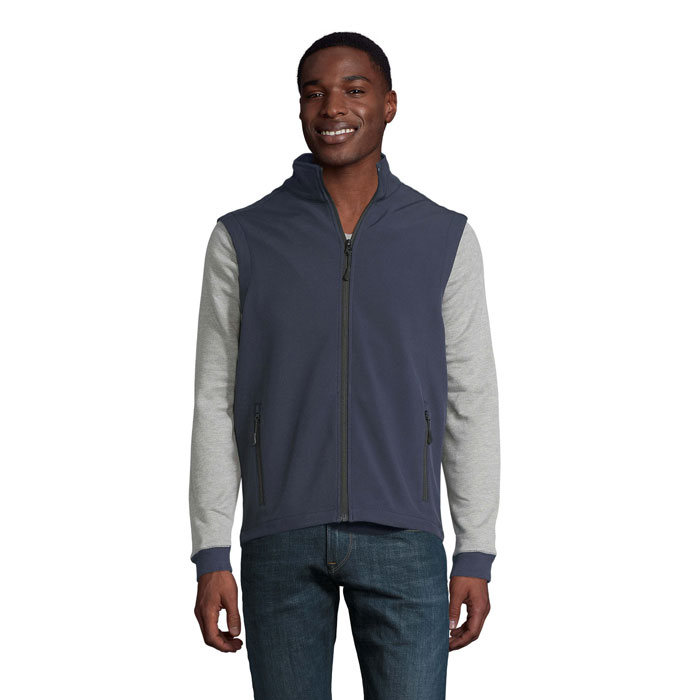 RACE BW MEN - Image 10