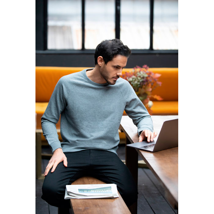 GUSTAVE MEN – Image 15